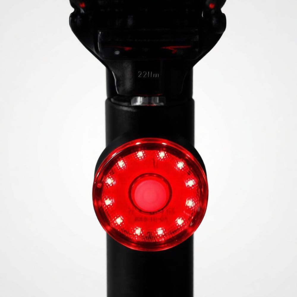 Cycling Gear And Equipment - Fiets achterlicht, rond, voor veiligheid bij